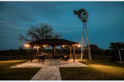 12893 E State Highway 97, Waelder, TX 78959 - Photo 24