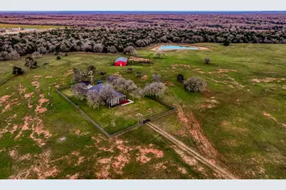 12893 E State Highway 97, Waelder, TX 78959 - Photo 2
