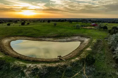 12893 E State Highway 97, Waelder, TX 78959 - Photo 44
