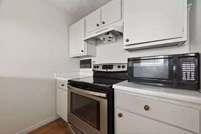 10913 Bexley Drive #913, Houston, TX 77099 - Photo 18