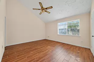 10913 Bexley Dr, Houston, TX 77099 - Photo 28