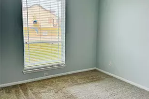 13018 Laura Lake Dr, Willis, TX 77318 - Photo 4