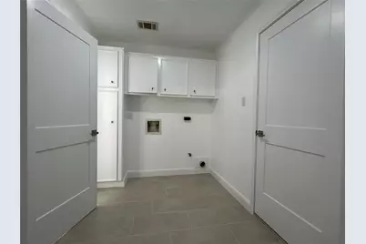 11923 Riverview Drive, Houston, TX 77077 - Photo 18