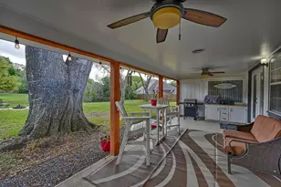 1607 S Chappell Hill St, Brenham, TX 77833 - Photo 26