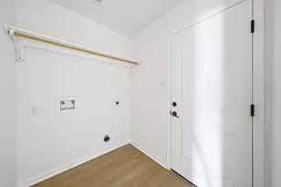 10711 Milo Ct, Richmond, TX 77469 - Photo 14