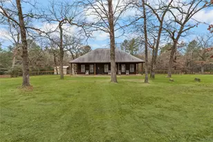 27938 Deer Run St, Montgomery, TX 77356 - Photo 2