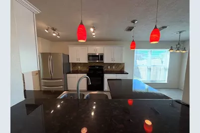 5407 Caprock Dr, Pearland, TX 77584 - Photo 10