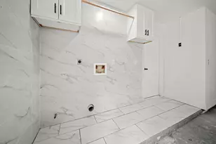 27 Lazy Morning Pl, The Woodlands, TX 77381 - Photo 22