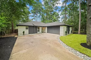 27 Lazy Morning Pl, The Woodlands, TX 77381 - Photo 1