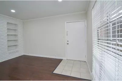 2121 Fountain View Drive #50, Houston, TX 77057 - Photo 10