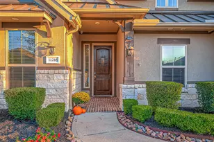 11218 Spoke Hollow Creek Ln, Cypress, TX 77433 - Photo 4