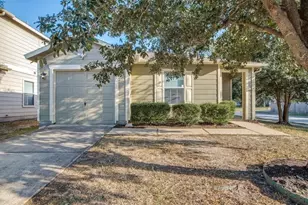 19346 Bold River Rd, Tomball, TX 77375 - Photo 2