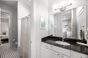 733 Ashland St, Houston, TX 77007 - Photo 28