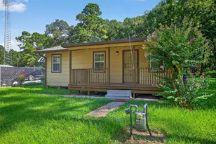 109 Meadows St, Cleveland, TX 77328 - Photo 6