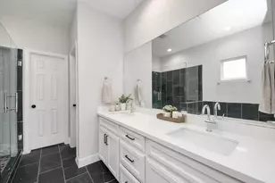 6910 J W Peavy Dr, Houston, TX 77011 - Photo 20