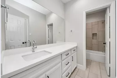 6910 J W Peavy Drive, Houston, TX 77011 - Photo 26