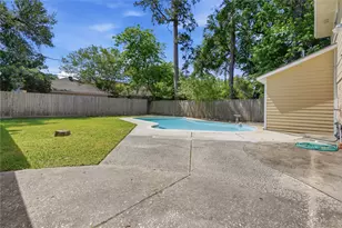 1007 Manatee Ln, Houston, TX 77090 - Photo 24