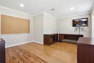 1007 Manatee Ln, Houston, TX 77090 - Photo 14