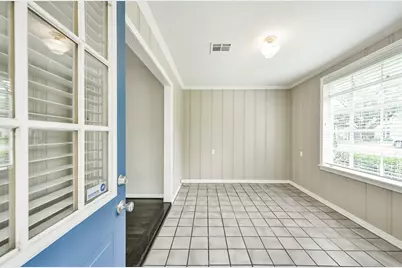 4924 Palmetto Street, Bellaire, TX 77401 - Photo 2