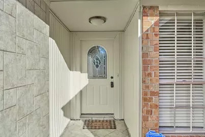 6527 Zapata Drive, Houston, TX 77083 - Photo 2