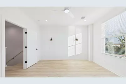 4748 Martin Hill Street, Houston, TX 77018 - Photo 32