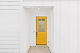 4748 Martin Hill St, Houston, TX 77018 - Photo 10