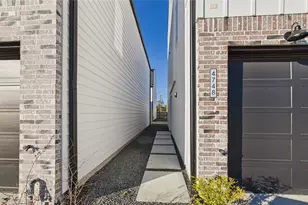 4748 Martin Hill St, Houston, TX 77018 - Photo 8