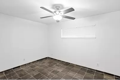 3602 Garrott Street Street #7, Houston, TX 77006 - Photo 20