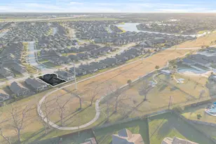 3242 Golden Eagle Wy, Richmond, TX 77469 - Photo 2