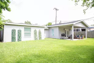 12218 Hillcroft St, Houston, TX 77035 - Photo 34