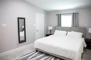 12218 Hillcroft St, Houston, TX 77035 - Photo 14