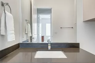 1508 Blodgett St, Houston, TX 77004 - Photo 12