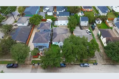 1511 Scharpe Street #2, Houston, TX 77023 - Photo 24