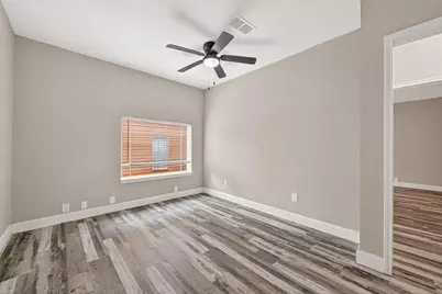 1511 Scharpe Street #2, Houston, TX 77023 - Photo 14