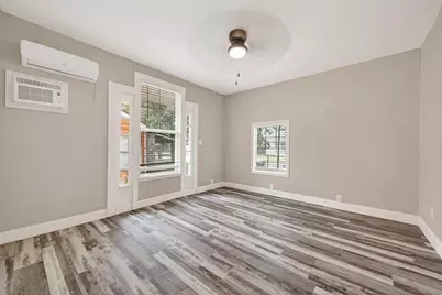 1511 Scharpe Street #2, Houston, TX 77023 - Photo 16