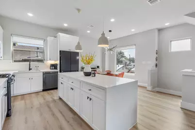 3505 Golf Drive #D, Houston, TX 77018 - Photo 10