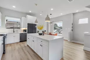 3505 Golf Dr, Houston, TX 77018 - Photo 10