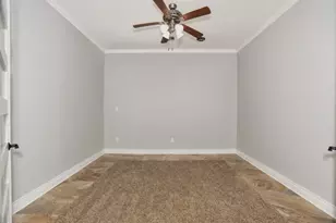 527 Lily Ln, Rosharon, TX 77583 - Photo 12