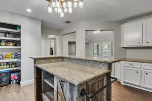 1010 Kilgore Rd, Baytown, TX 77520 - Photo 16