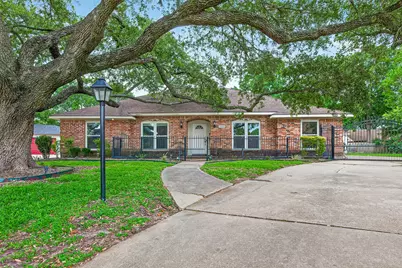 2003 Point Clear Court, Missouri City, TX 77459 - Photo 1