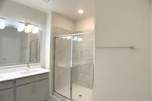 3116 Yukon Trace Dr, Houston, TX 77063 - Photo 4