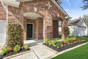 3727 Norwood Glen Ln, Friendswood, TX 77546 - Photo 2