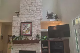 211 Brazos Hill Ln, Sealy, TX 77474 - Photo 6