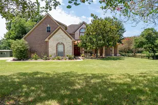 211 Brazos Hill Ln, Sealy, TX 77474 - Photo 1
