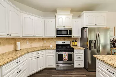 46 Ivy Court, Jones Creek, TX 77541 - Photo 10