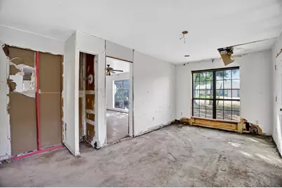 9022 Beverlyhill Street, Houston, TX 77063 - Photo 22