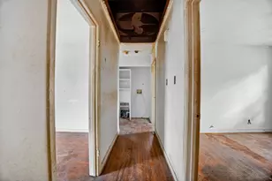 9022 Beverly Hill St, Houston, TX 77063 - Photo 28