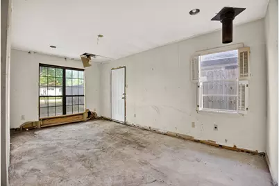 9022 Beverlyhill Street, Houston, TX 77063 - Photo 20