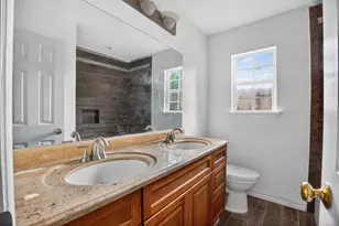 9022 Beverly Hill St, Houston, TX 77063 - Photo 26