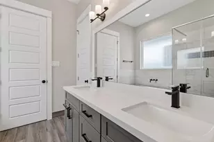 7706 Kivu Ln, Houston, TX 77055 - Photo 6